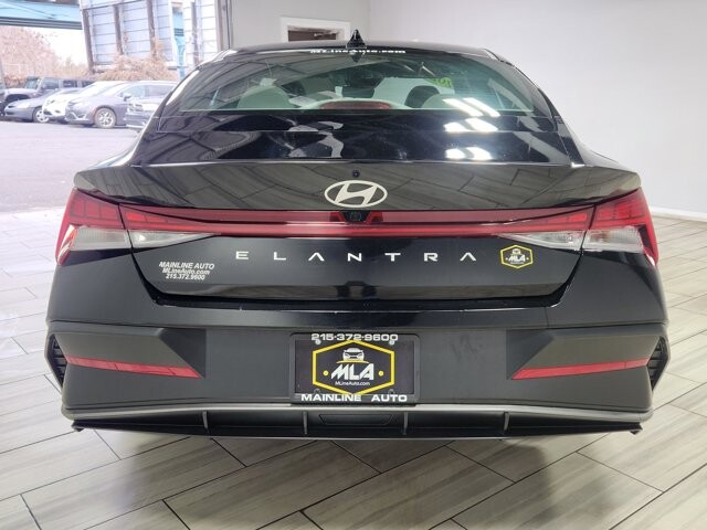 2025 Hyundai Elantra in Cinnaminson, NJ 08077 - 18116886 4