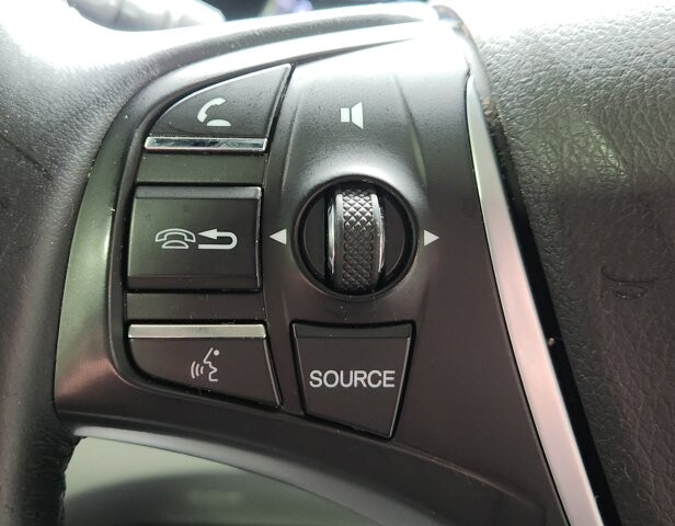 2019 Acura TLX in Cinnaminson, NJ 08077 - 18116887 17