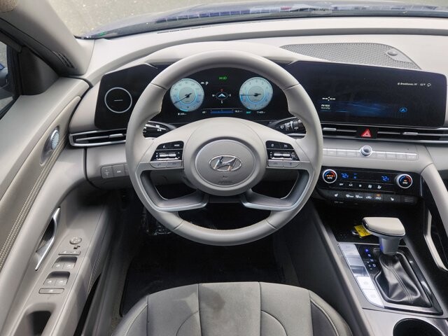 2023 Hyundai Elantra in Cinnaminson, NJ 08077 - 18116888 16