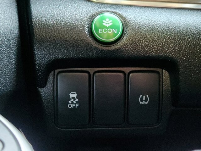 2015 Honda CR-V in Cinnaminson, NJ 08077 - 18116901 19