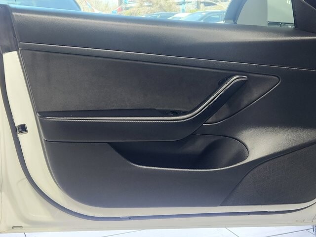 2020 Tesla Model 3 in Cinnaminson, NJ 08077 - 18116902 10