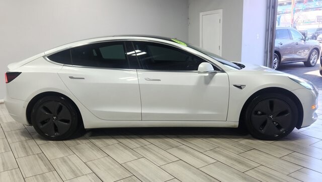 2020 Tesla Model 3 in Cinnaminson, NJ 08077 - 18116902 6