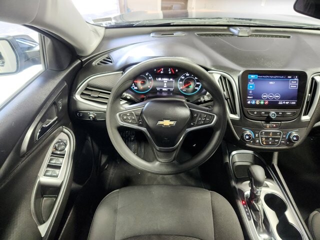 2023 Chevrolet Malibu in Cinnaminson, NJ 08077 - 18116903 16
