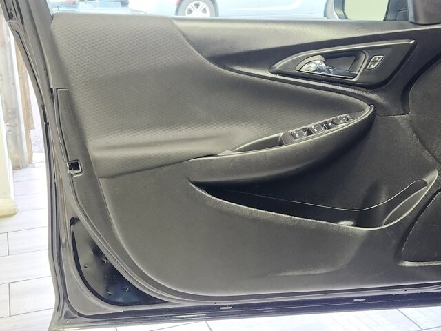 2023 Chevrolet Malibu in Cinnaminson, NJ 08077 - 18116903 10