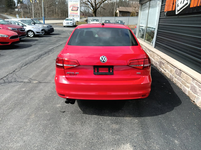 2015 Volkswagen Jetta in DuBois, PA 15801 - 18116910 10