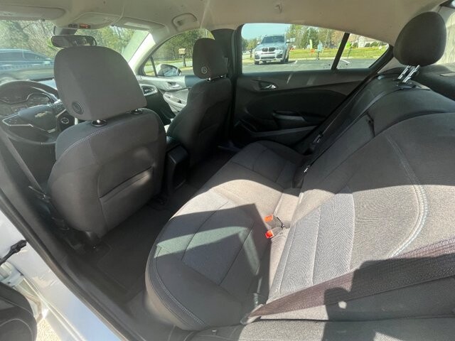 2016 Chevrolet Cruze in Flowery Branch, GA 30542 - 18116925 10