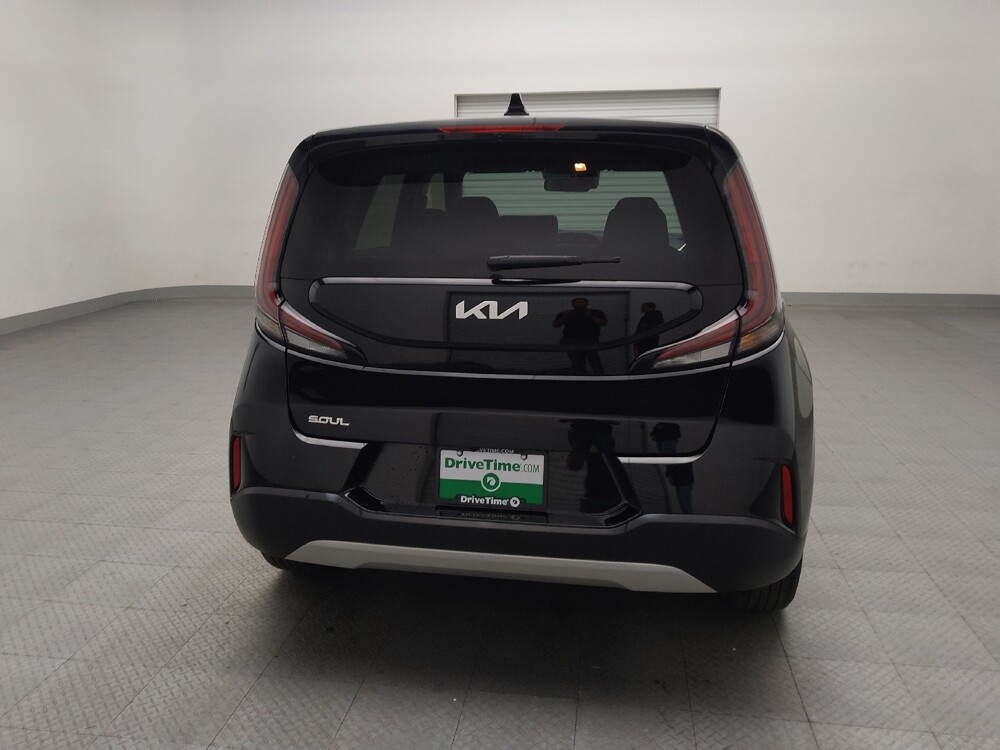 2024 Kia Soul in Arlington, TX 76011 - 18116927 7