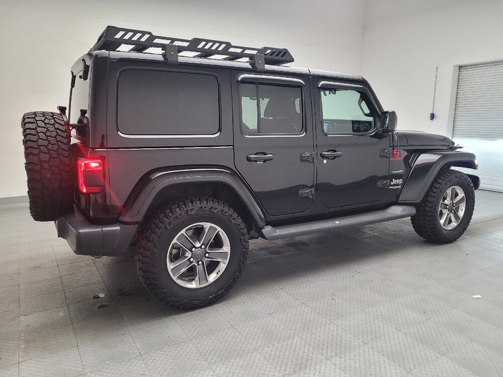 2019 Jeep Wrangler in Downey, CA 90241 - 18116932 10
