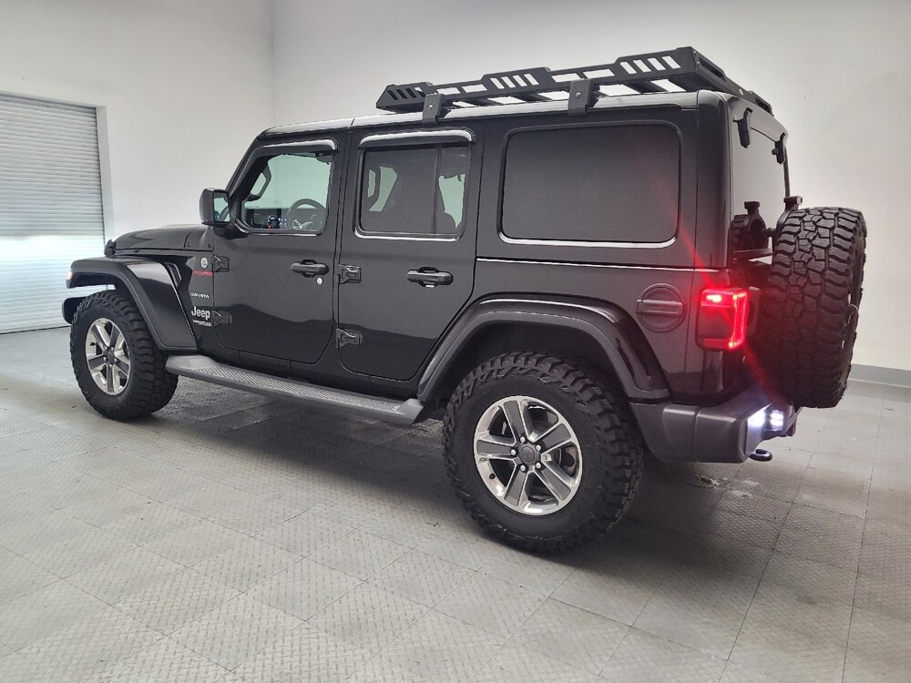 2019 Jeep Wrangler in Downey, CA 90241 - 18116932 3