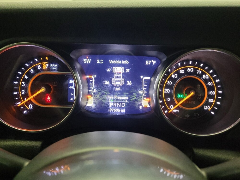 2019 Jeep Wrangler in Downey, CA 90241 - 18116932 23