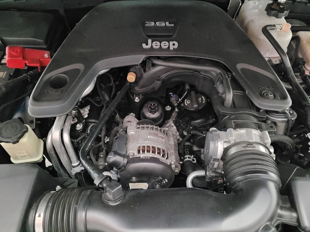 2019 Jeep Wrangler in Downey, CA 90241 - 18116932 30