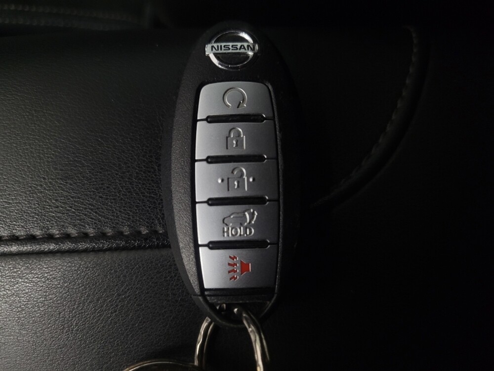 2018 Nissan Rogue in Columbus, GA 31909 - 18116934 32