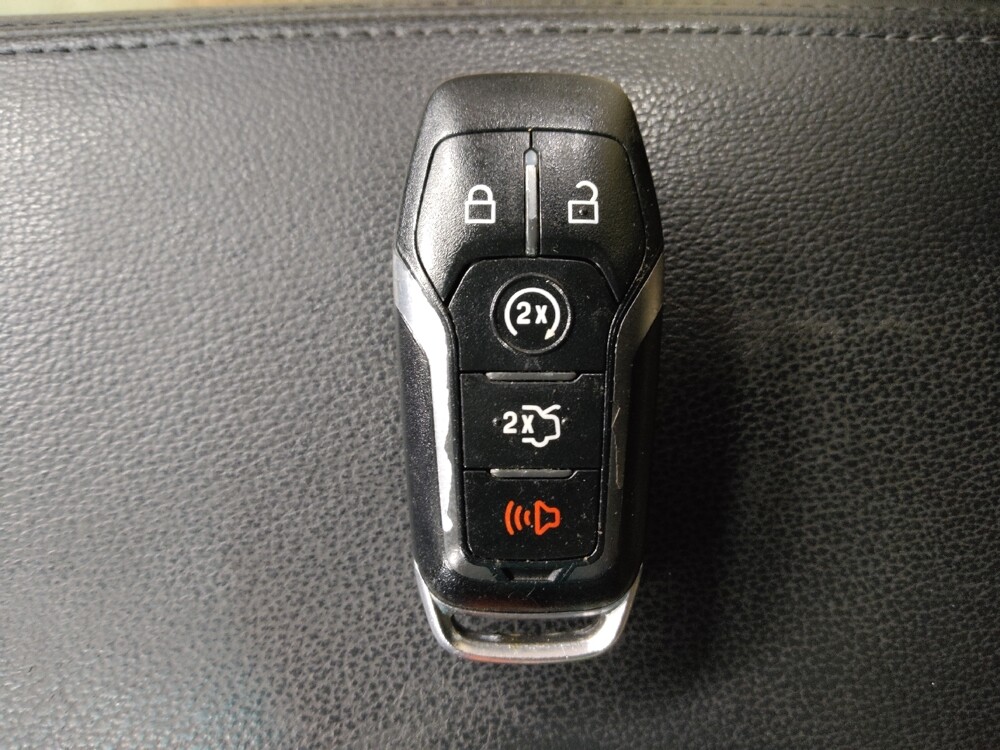 2016 Ford Explorer in Chattanooga, TN 37421 - 18116941 32