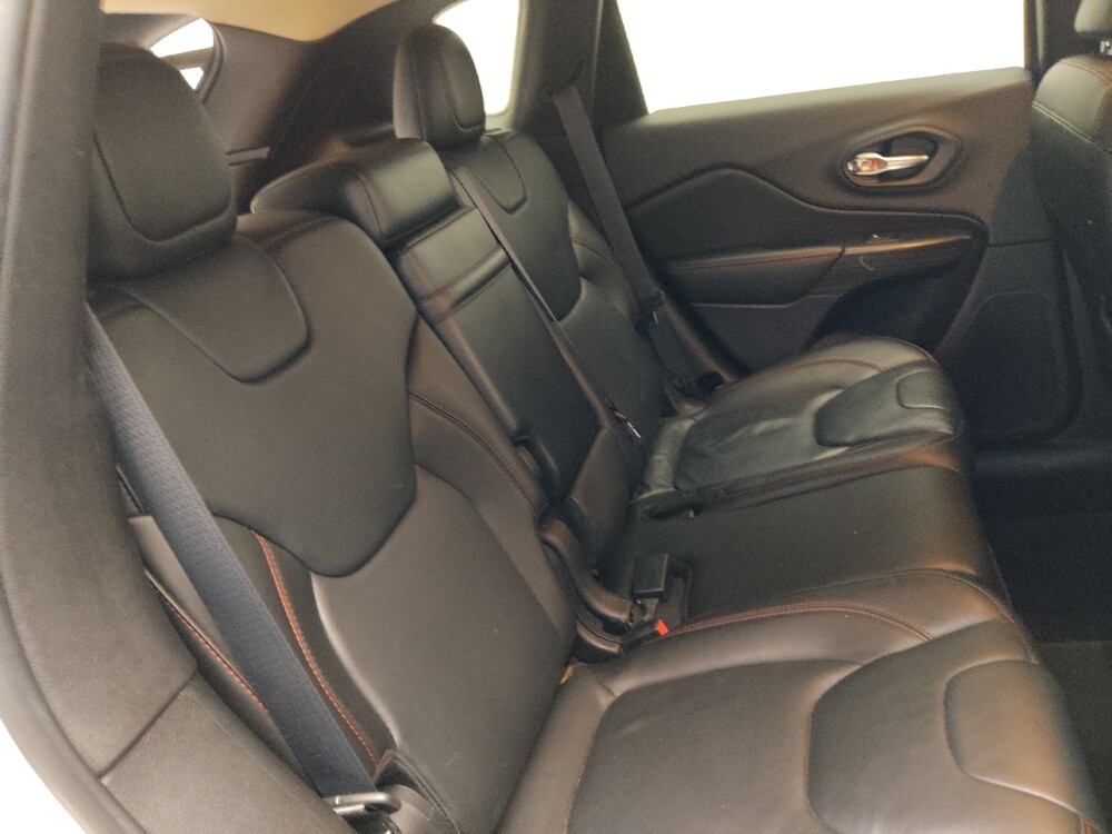 2015 Jeep Cherokee in Marietta, GA 30062 - 18116943 19