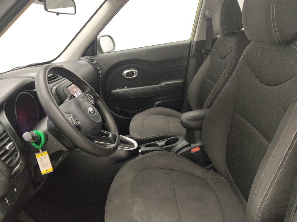 2018 Kia Soul in Morrow, GA 30260 - 18116949 17