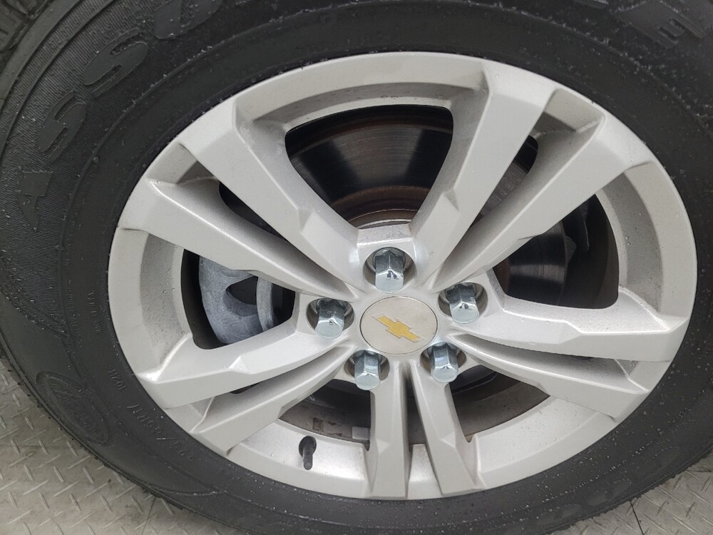 2016 Chevrolet Equinox in Athens, GA 30606 - 18116950 31