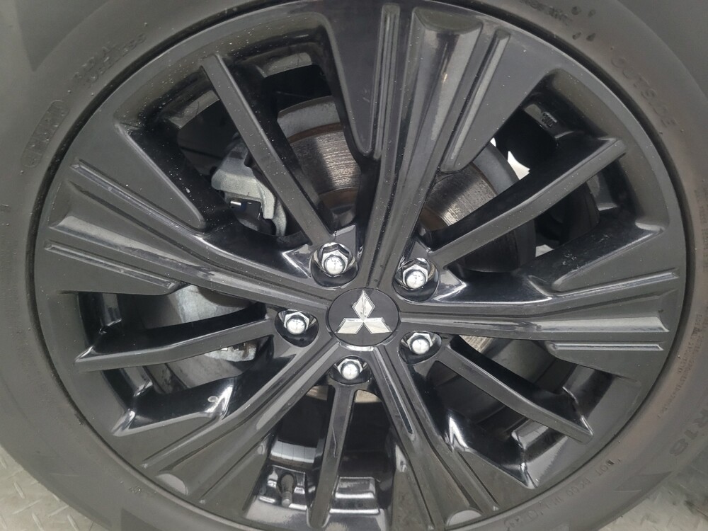 2018 Mitsubishi Eclipse Cross in Chattanooga, TN 37421 - 18116952 31