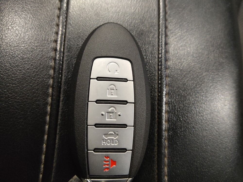 2018 Nissan Rogue in Arlington, TX 76011 - 18116974 32