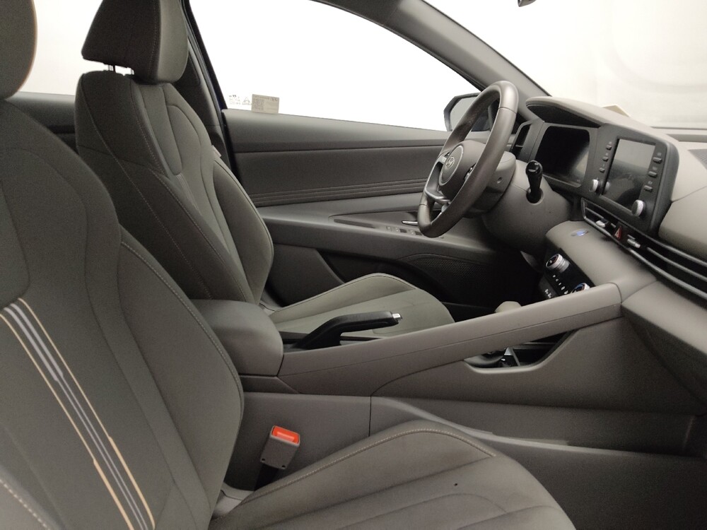 2025 Hyundai Elantra in Fort Worth, TX 76116 - 18116985 21