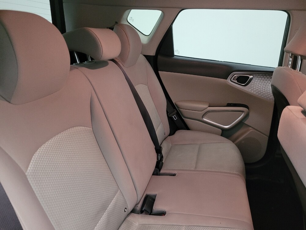 2021 Kia Soul in Albuquerque, NM 87123 - 18116988 19