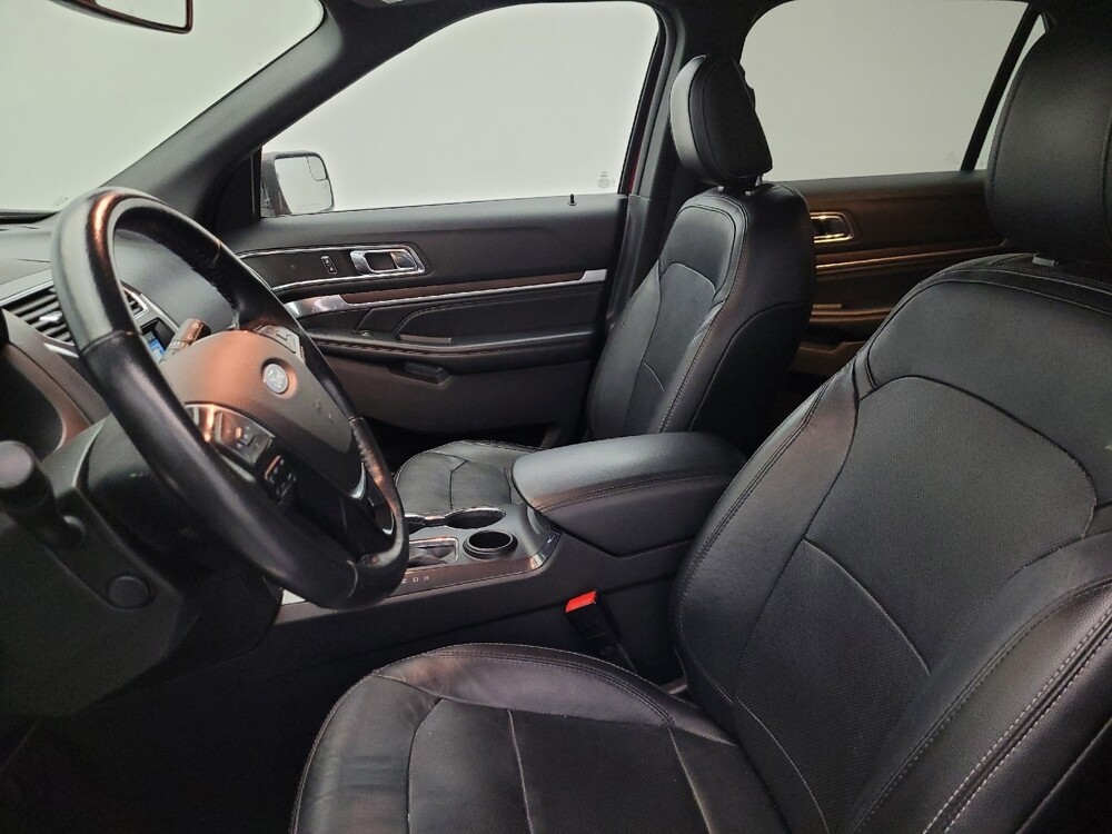 2018 Ford Explorer in Chandler, AZ 85225 - 18116989 17