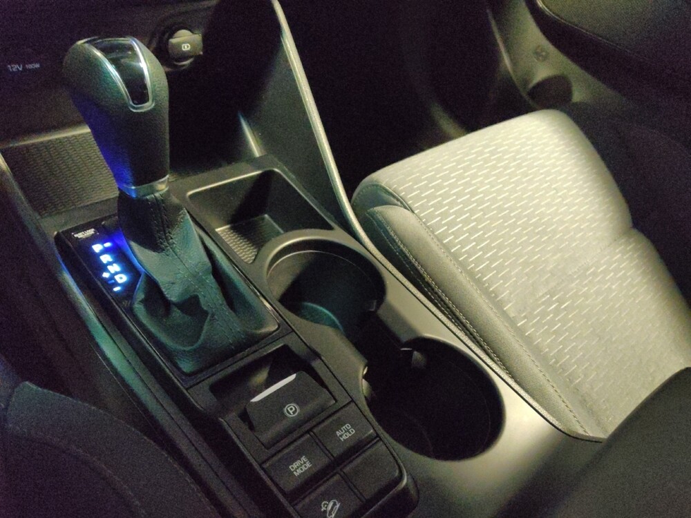 2021 Hyundai Tucson in Phoenix, AZ 85015 - 18116992 26