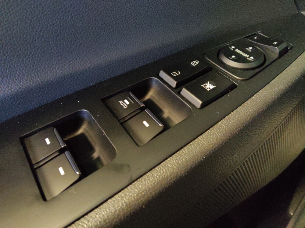 2021 Hyundai Tucson in Phoenix, AZ 85015 - 18116992 27