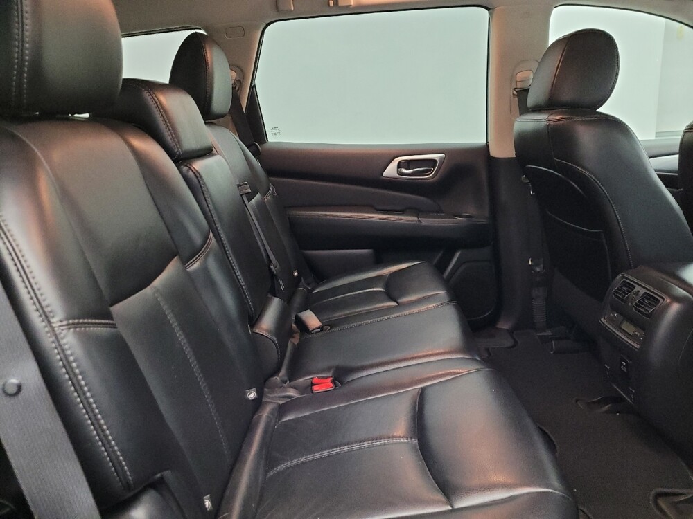 2017 Nissan Pathfinder in Phoenix, AZ 85022 - 18116993 19