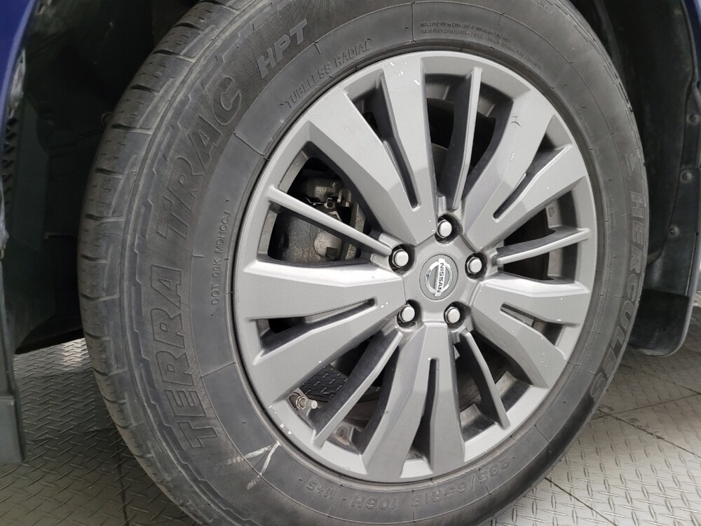 2017 Nissan Pathfinder in Phoenix, AZ 85022 - 18116993 31