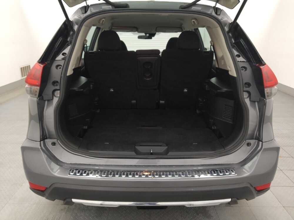 2020 Nissan Rogue in Tampa, FL 33619 - 18117000 29