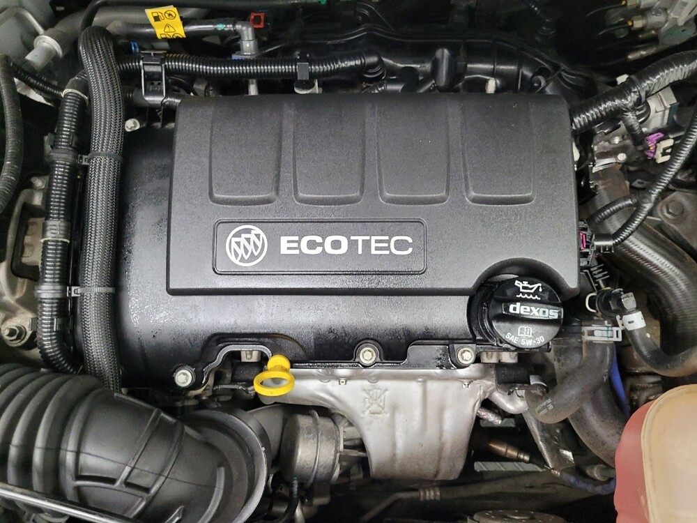 2019 Buick Encore in Las Vegas, NV 89104 - 18117004 30