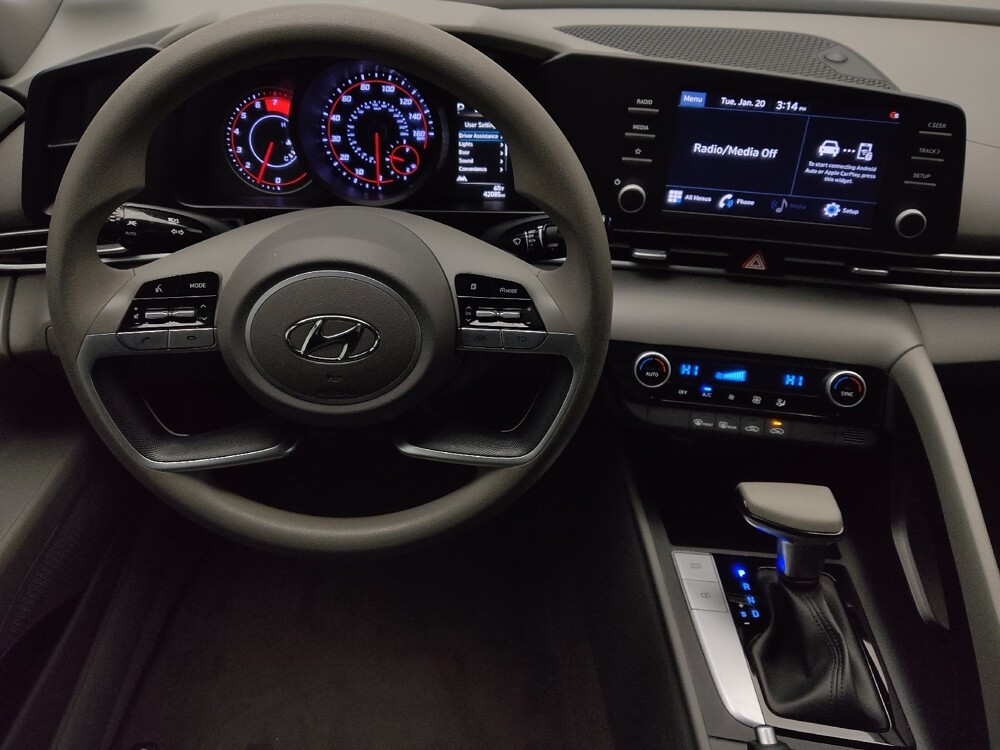 2022 Hyundai Elantra in West Palm Beach, FL 33409 - 18117015 22