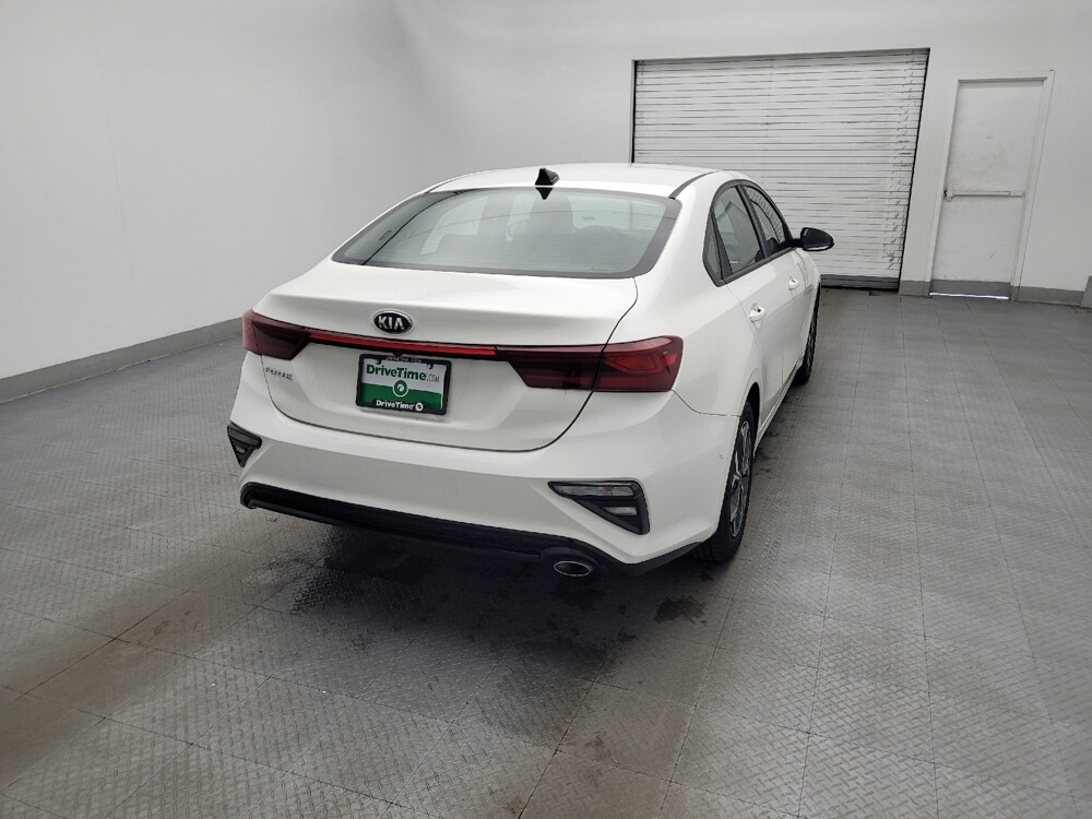 2019 Kia Forte in Conway, SC 29526 - 18117037 7
