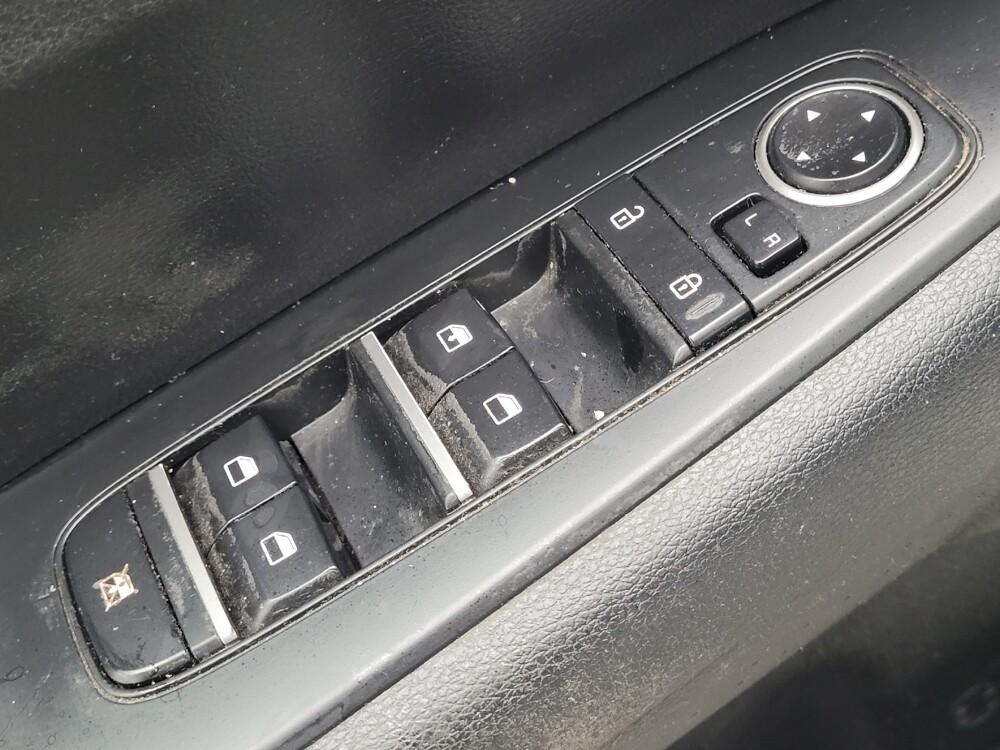 2019 Kia Forte in Conway, SC 29526 - 18117037 27