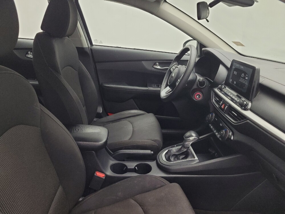 2019 Kia Forte in Conway, SC 29526 - 18117037 21