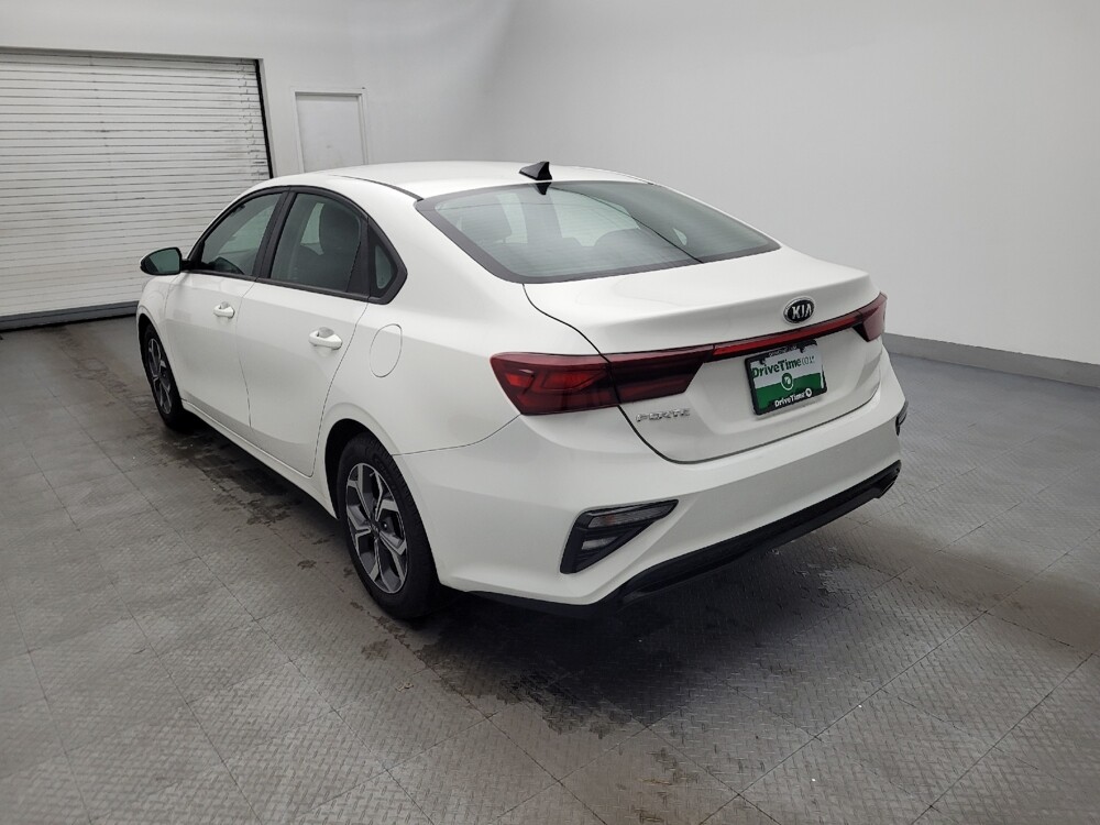 2019 Kia Forte in Conway, SC 29526 - 18117037 5