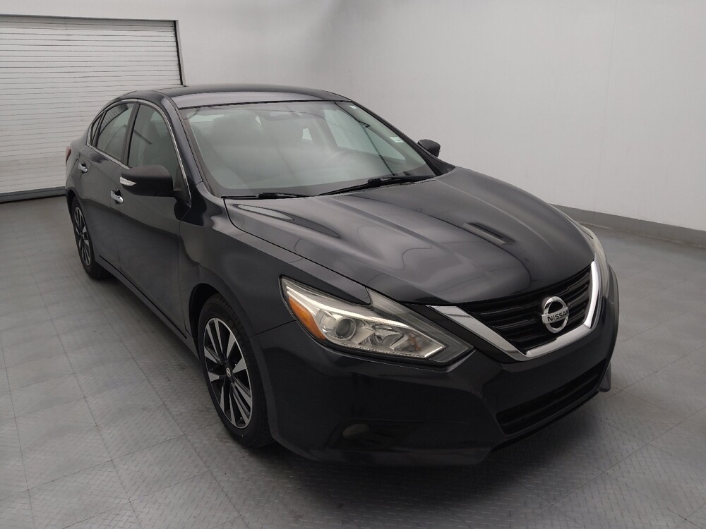 2018 Nissan Altima in Wilmington, NC 28405 - 18117043 13