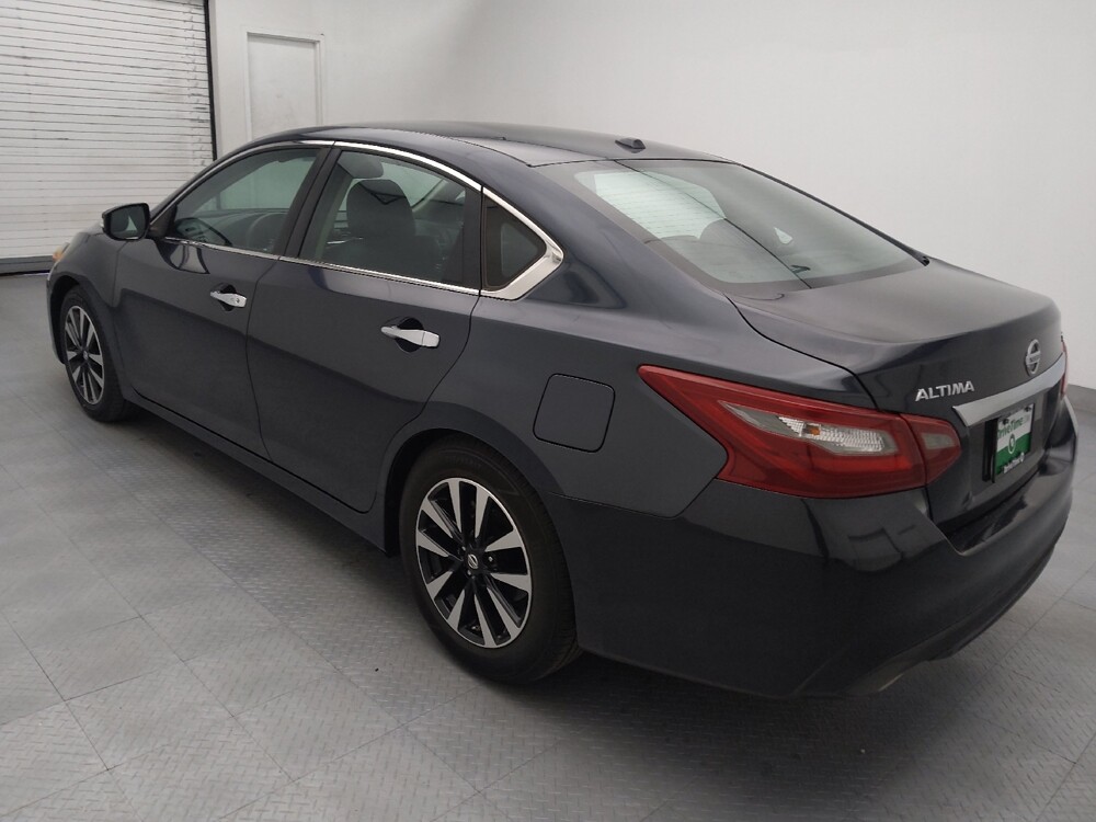 2018 Nissan Altima in Wilmington, NC 28405 - 18117043 3