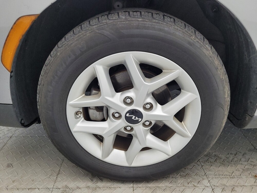 2023 Kia Soul in Charlotte, NC 28213 - 18117052 31