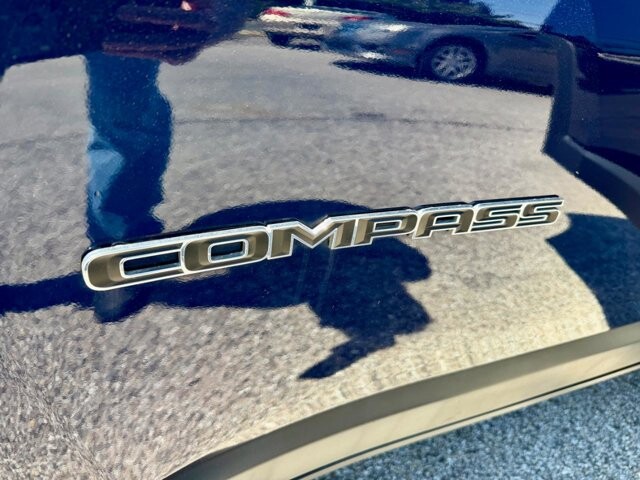2021 Jeep Compass in Baltimore, MD 21225 - 18117060 13