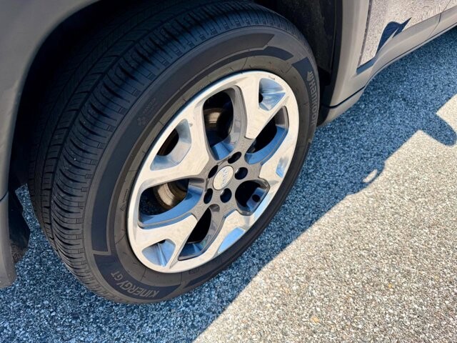 2021 Jeep Compass in Baltimore, MD 21225 - 18117060 12