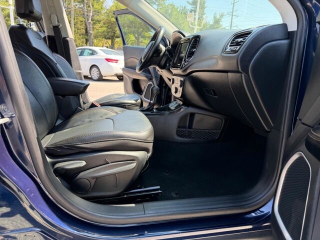 2021 Jeep Compass in Baltimore, MD 21225 - 18117060 16