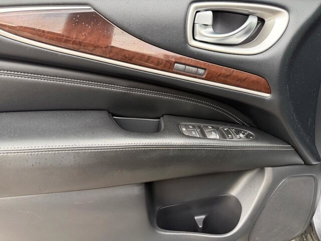 2017 INFINITI QX60 in Baltimore, MD 21225 - 18117063 40