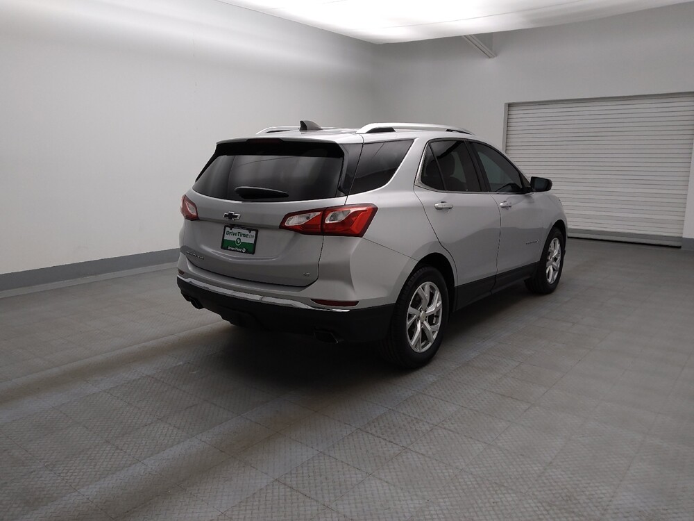 2019 Chevrolet Equinox in Lakewood, CO 80215 - 18117074 9