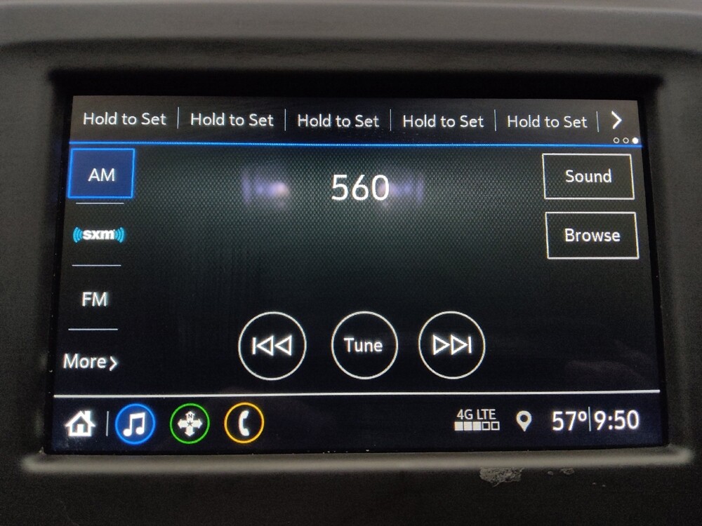 2019 Chevrolet Equinox in Lakewood, CO 80215 - 18117074 25