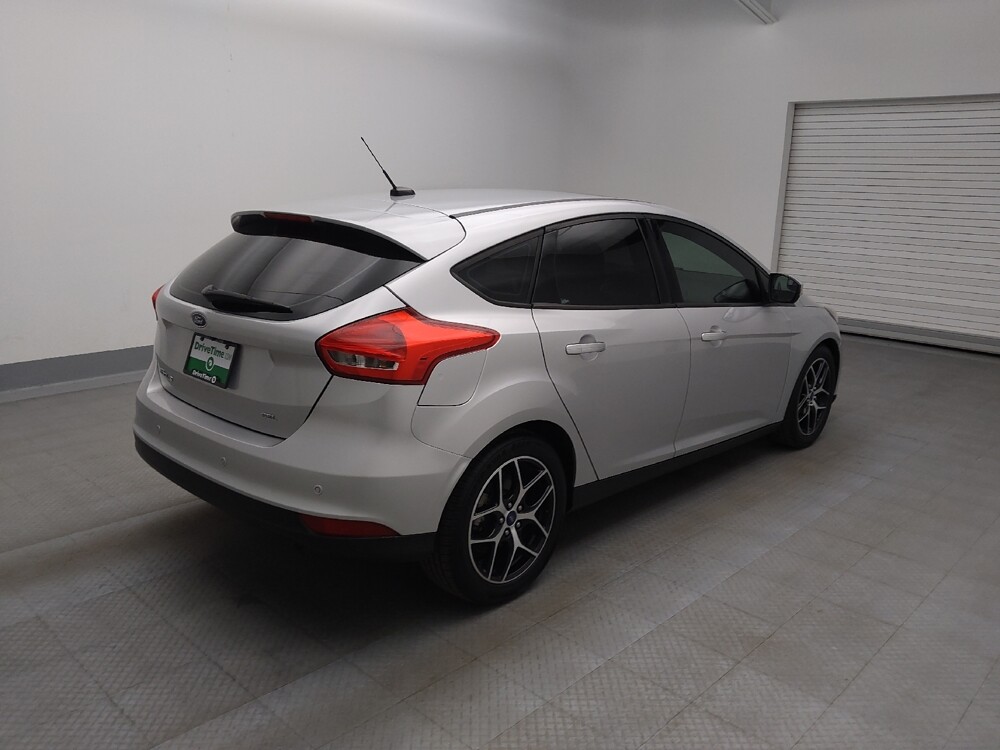 2017 Ford Focus in Lakewood, CO 80215 - 18117077 10