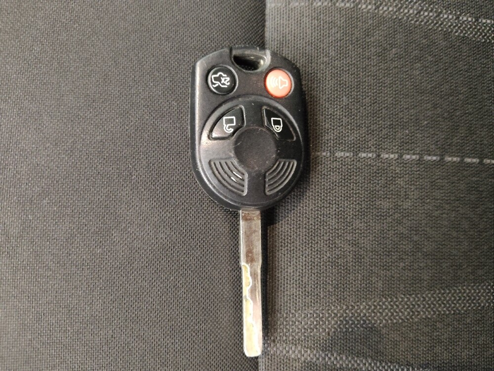 2017 Ford Focus in Lakewood, CO 80215 - 18117077 32