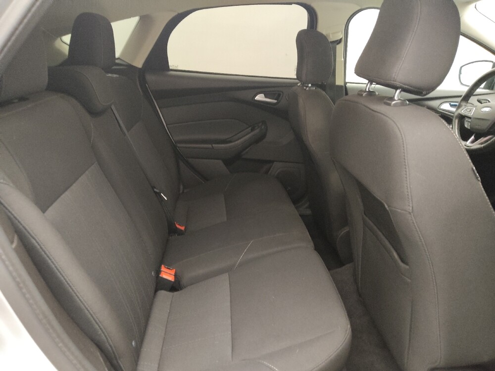 2017 Ford Focus in Lakewood, CO 80215 - 18117077 19