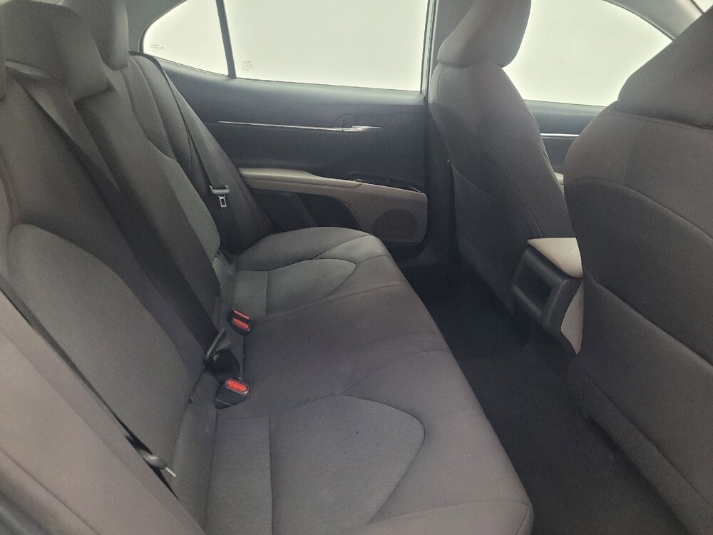 2020 Toyota Camry in Huntsville, AL 35816 - 18117080 19