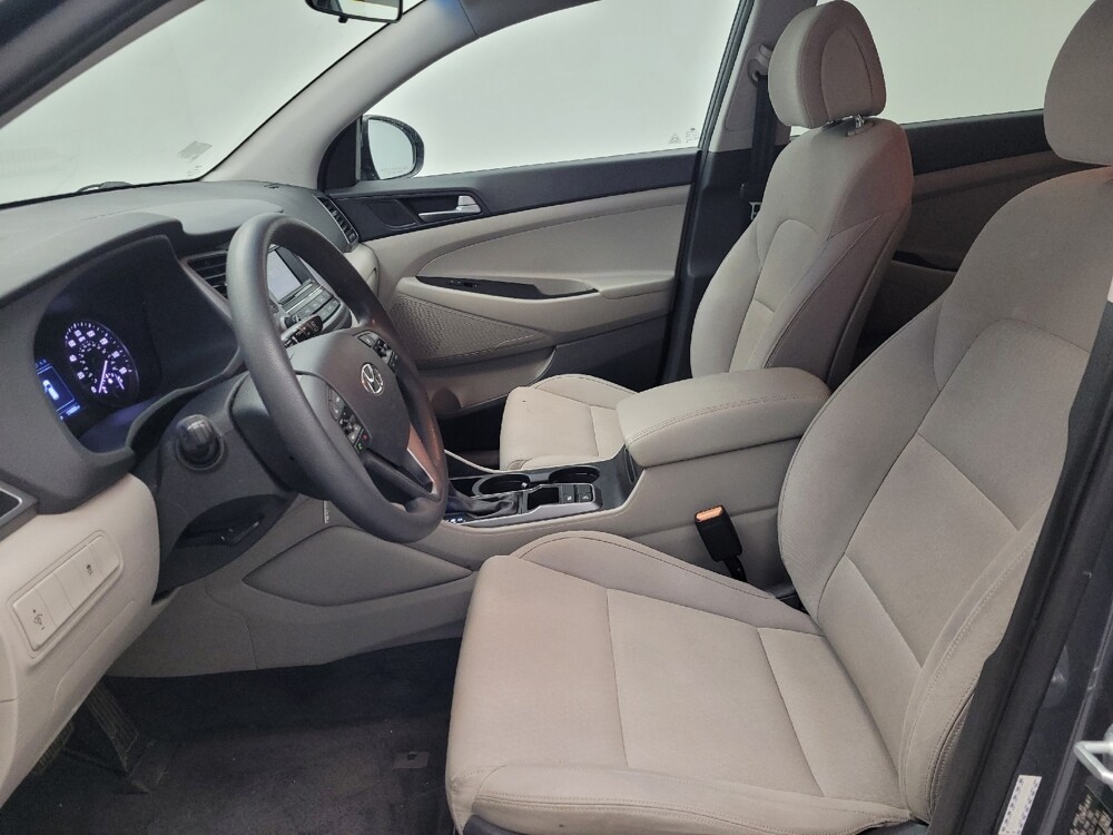 2016 Hyundai Tucson in Huntsville, AL 35816 - 18117081 17